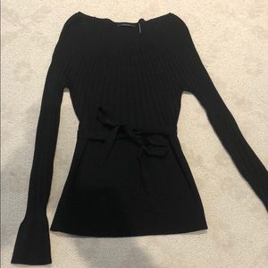Black Eli Tahari sweater size large